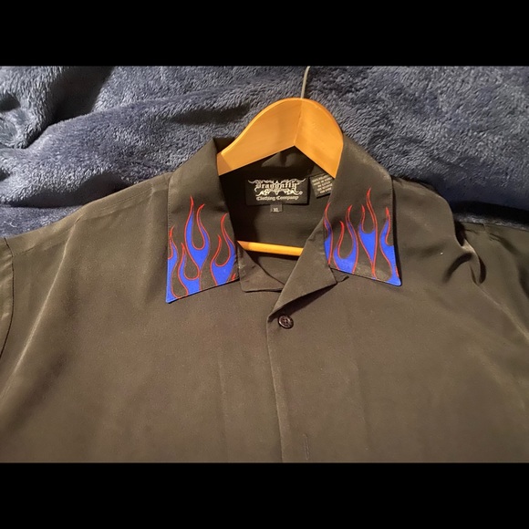 Dragonfly Clothing Vintage Button Up Flames Print Blue Red Black Poly XL. - Picture 2 of 3